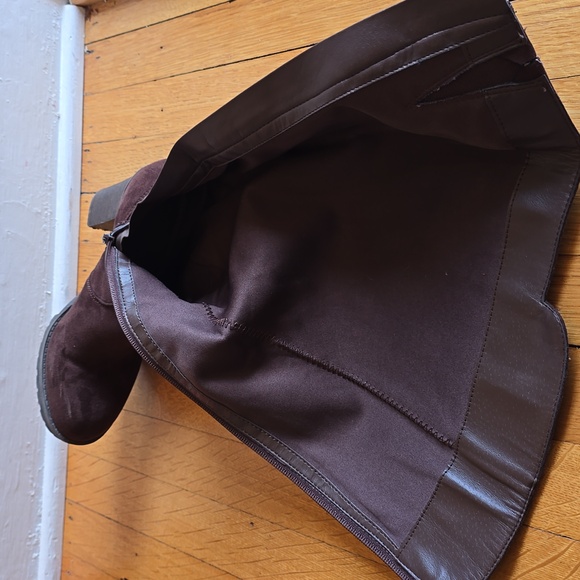 G by GUESS, Dark Brown Fabric Knee-High Boots, 4" Block Heel, Women's 7M - Picture 13 of 16